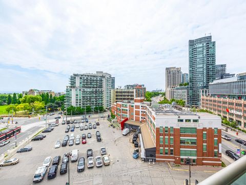 Photo 23 at 1029 - 600 Queens Quay W, Waterfront Communities C1, Toronto