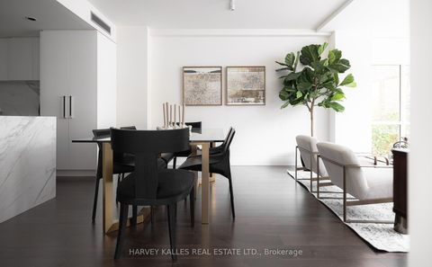 Photo 8 at 123 - 1 Benvenuto Place, Casa Loma, Toronto