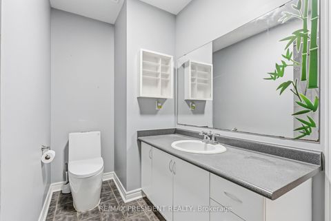 Photo 29 at 7031 Graydon Court, Lisgar, Mississauga