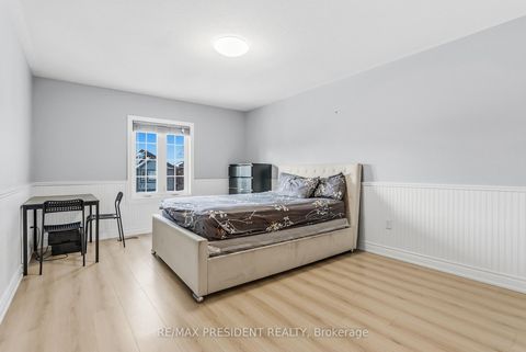 Photo 31 at 7031 Graydon Court, Lisgar, Mississauga