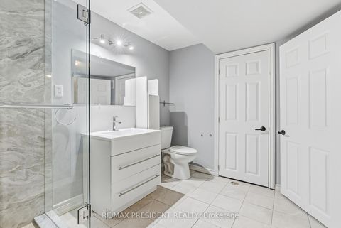 Photo 44 at 7031 Graydon Court, Lisgar, Mississauga