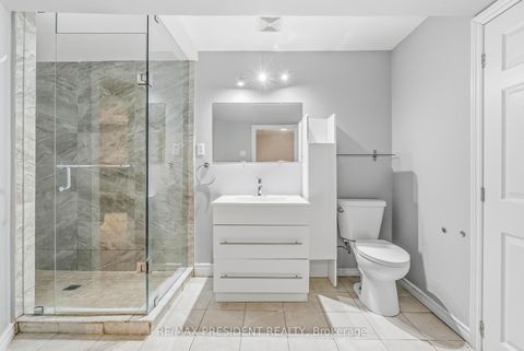 Photo 45 at 7031 Graydon Court, Lisgar, Mississauga