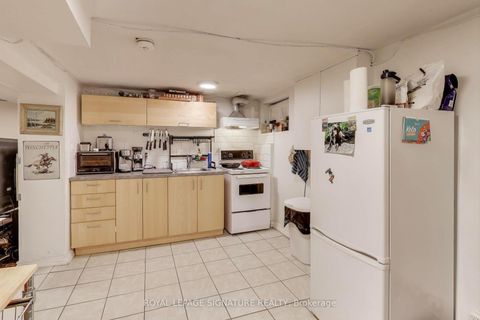 Photo 22 at 9 Havelock Street, Dufferin Grove, Toronto