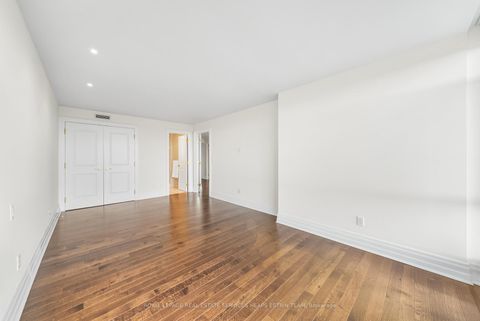 Photo 24 at 807 - 500 Avenue Road, Casa Loma, Toronto
