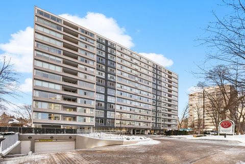 Photo 34 at 807 - 500 Avenue Road, Casa Loma, Toronto