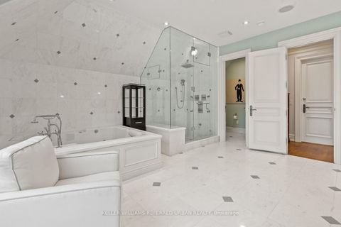 Photo 18 at 6 Bayview Wood, York Mills, Toronto