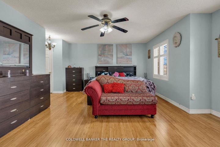 Photo 24 at 10 Colleyville Street, Snelgrove, Brampton