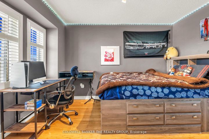 Photo 27 at 10 Colleyville Street, Snelgrove, Brampton