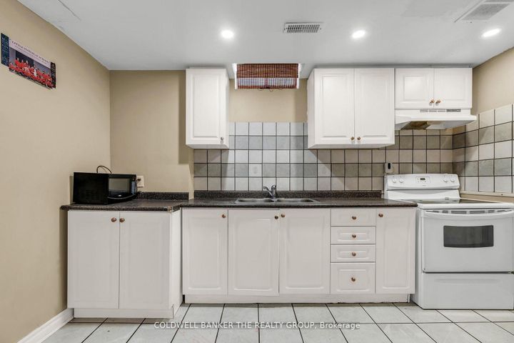 Photo 31 at 10 Colleyville Street, Snelgrove, Brampton