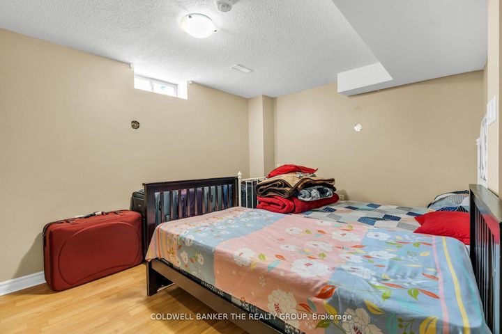 Photo 32 at 10 Colleyville Street, Snelgrove, Brampton