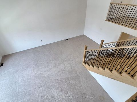 Photo 22 at 362 Danny Wheeler Boulevard, Keswick North, Georgina