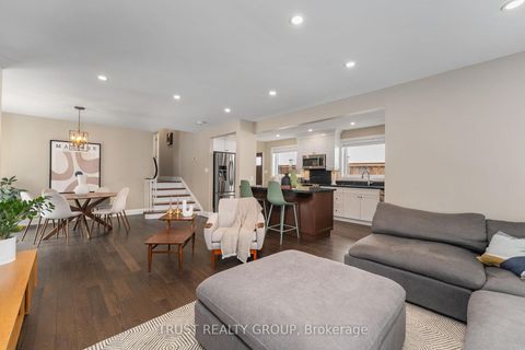 Photo 13 at 18 Deanecrest Road, West Deane, Toronto