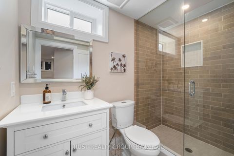 Photo 30 at 18 Deanecrest Road, West Deane, Toronto