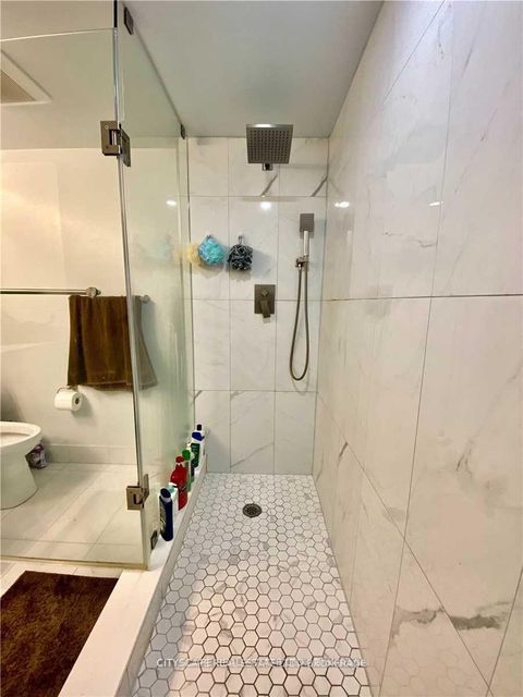 Photo 9 at 2005 - 50 Lombard Street, Yonge Corridor, Toronto