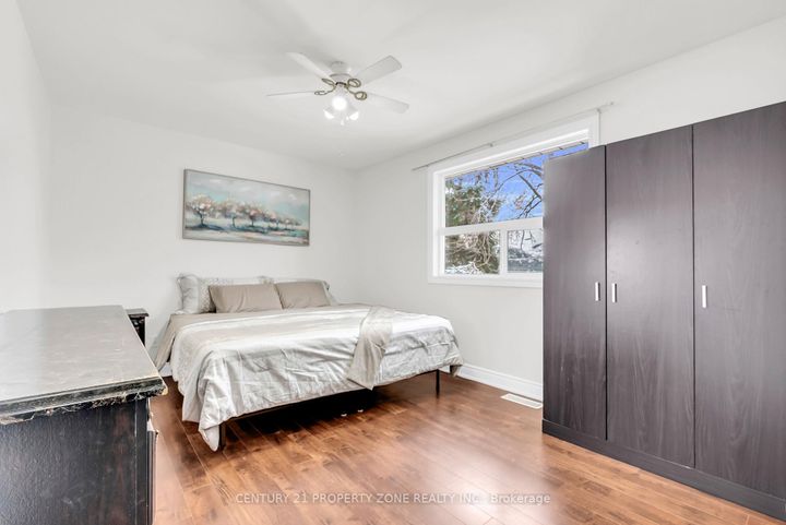 Photo 22 at 56 - 56 Eden Park Drive, Southgate, Brampton