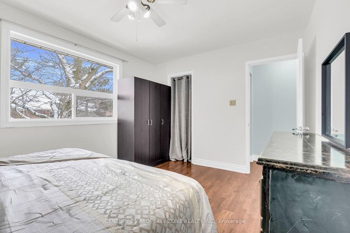 Photo 24 at 56 - 56 Eden Park Drive, Southgate, Brampton