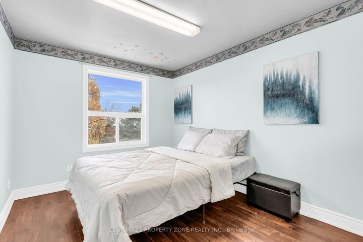 Photo 27 at 56 - 56 Eden Park Drive, Southgate, Brampton