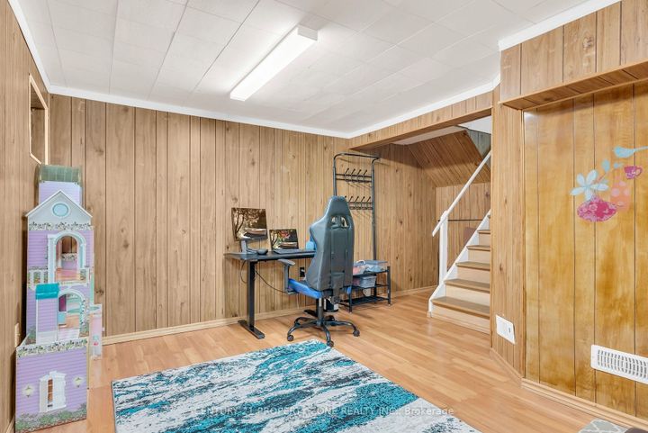 Photo 33 at 56 - 56 Eden Park Drive, Southgate, Brampton