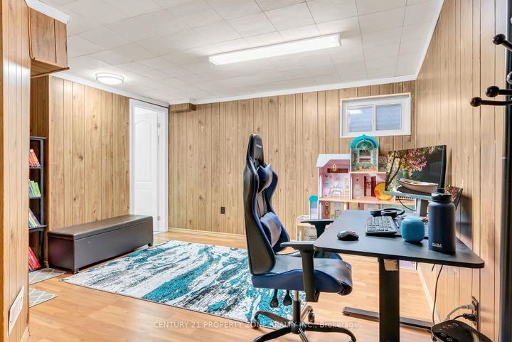 Photo 36 at 56 - 56 Eden Park Drive, Southgate, Brampton