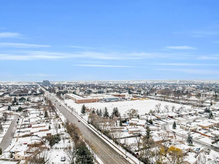 Photo 48 at 56 - 56 Eden Park Drive, Southgate, Brampton