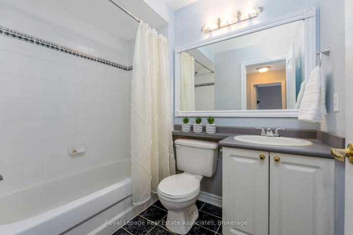 Photo 19 at 10 - 76 River Drive, Georgetown, Halton Hills