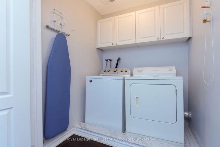 Photo 22 at 10 - 76 River Drive, Georgetown, Halton Hills