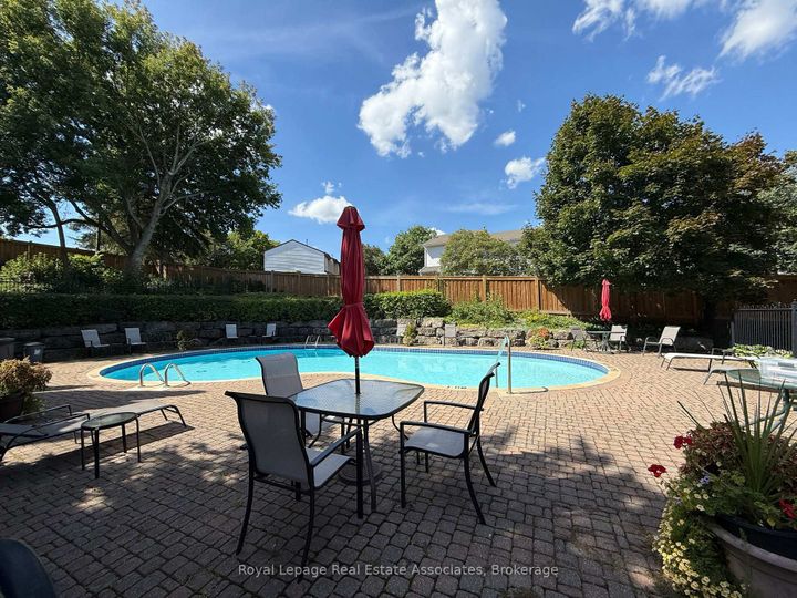 Photo 28 at 10 - 76 River Drive, Georgetown, Halton Hills