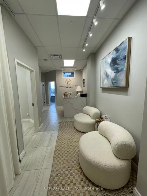 Photo 10 at 5M - 4773 Yonge Street, Willowdale East, Toronto