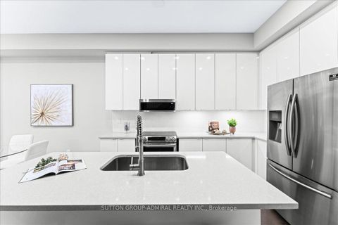 Photo 10 at 131 Lebovic Campus Drive, Patterson, Vaughan