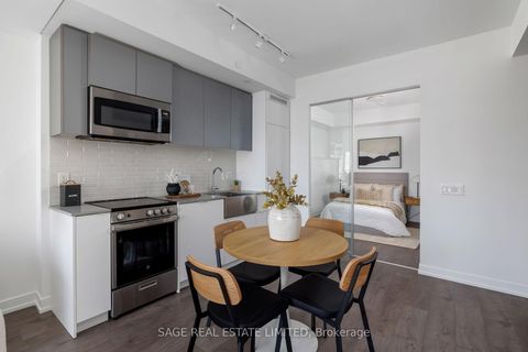 Photo 5 at 327 - 270 Dufferin Street, South Parkdale, Toronto