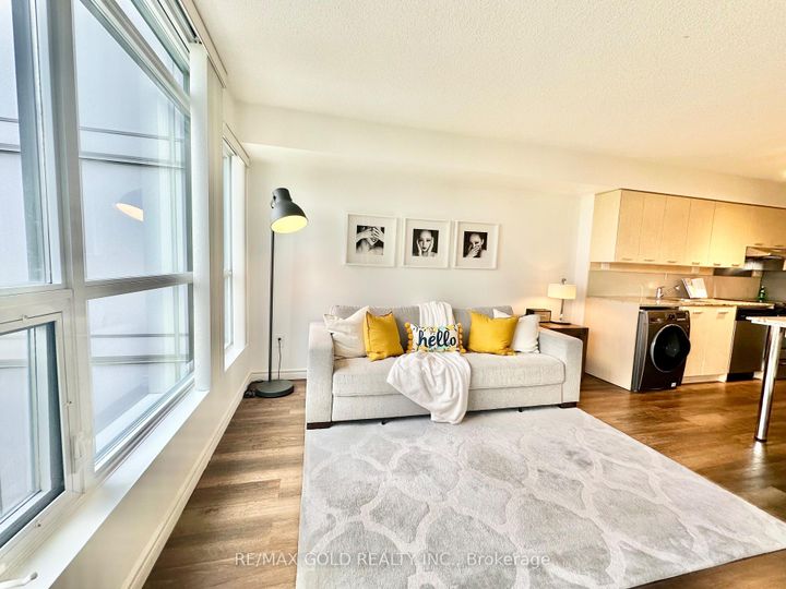 Photo 8 at 1210 - 29 Singer Court, Bayview Village, Toronto