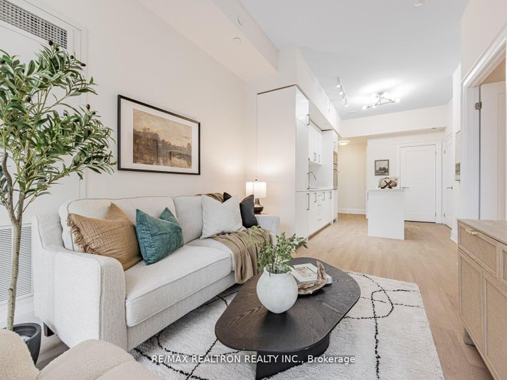 Photo 13 at 1801 - 88 Cumberland Street, Annex, Toronto