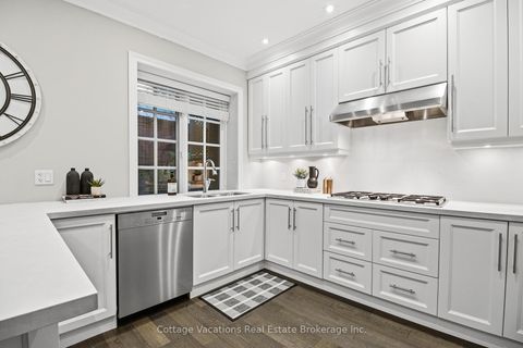 Photo 11 at 46 Bernard Avenue, Annex, Toronto