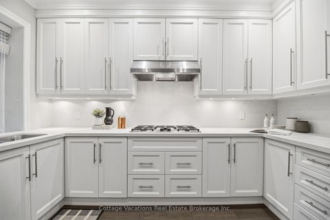 Photo 12 at 46 Bernard Avenue, Annex, Toronto