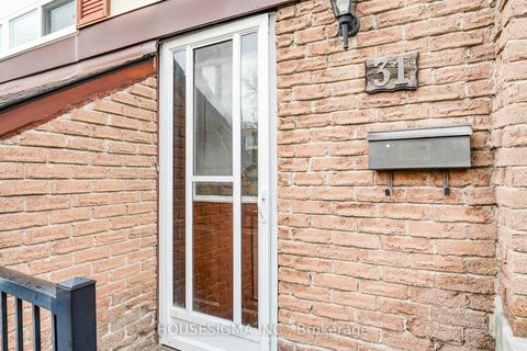 Photo 3 at 31 - 321 Blackthorn Street, Eastdale, Oshawa