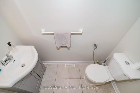 Photo 5 at 31 - 321 Blackthorn Street, Eastdale, Oshawa