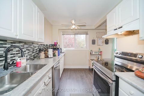 Photo 17 at 31 - 321 Blackthorn Street, Eastdale, Oshawa