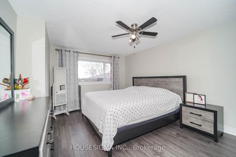 Photo 21 at 31 - 321 Blackthorn Street, Eastdale, Oshawa