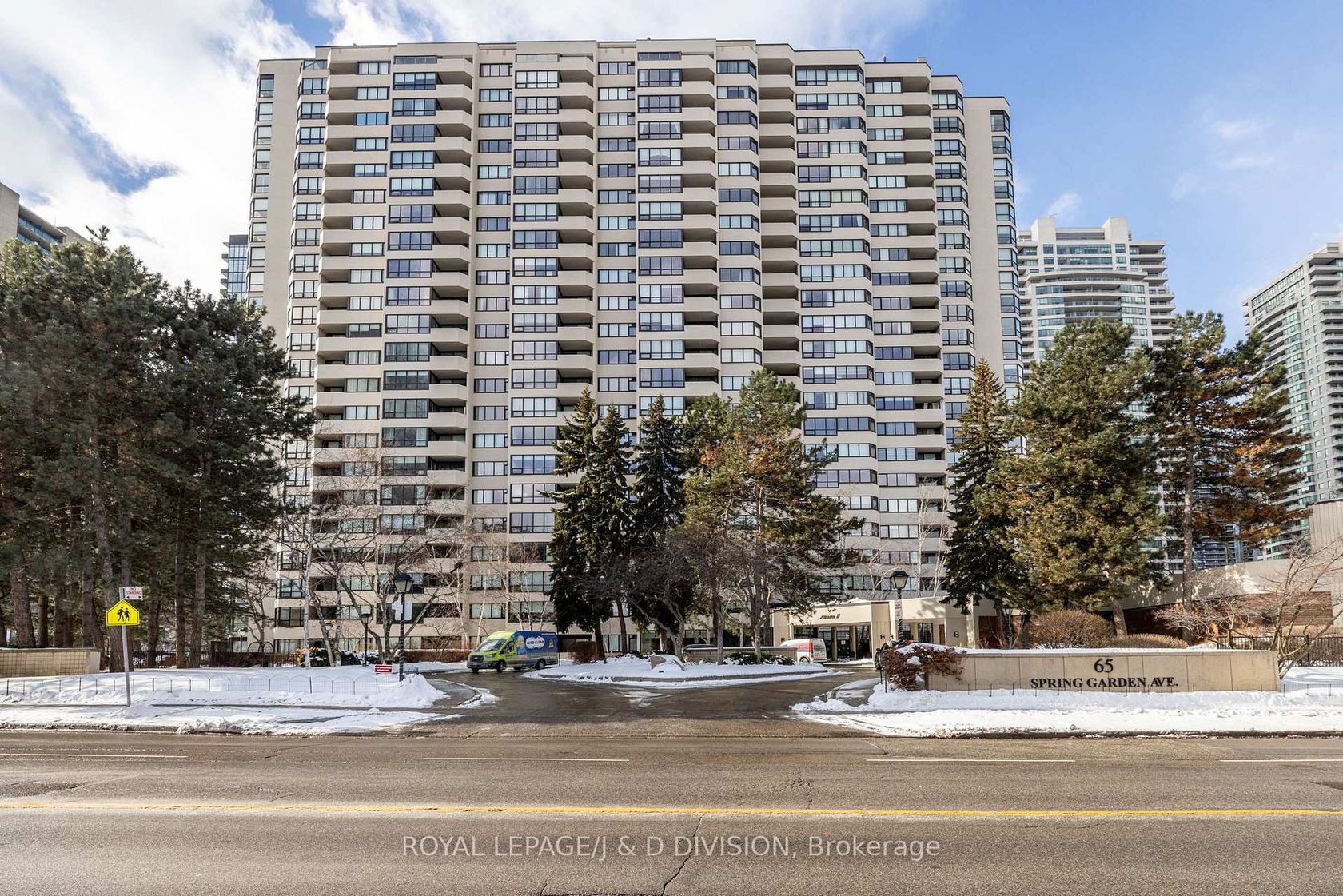 1710 - 65 Spring Garden Avenue, Willowdale East, Toronto 