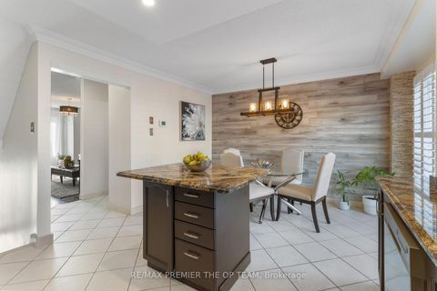 Photo 12 at 28 Kelso Crescent, Maple, Vaughan