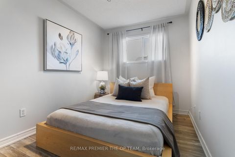 Photo 22 at 28 Kelso Crescent, Maple, Vaughan