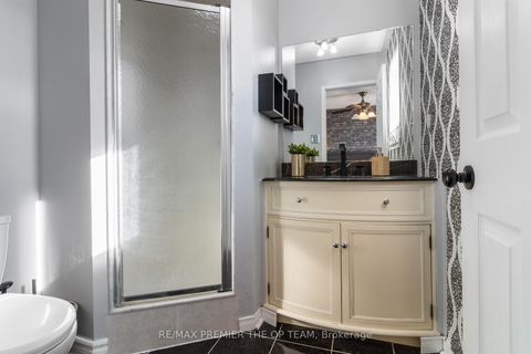 Photo 32 at 28 Kelso Crescent, Maple, Vaughan