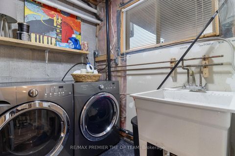 Photo 36 at 28 Kelso Crescent, Maple, Vaughan