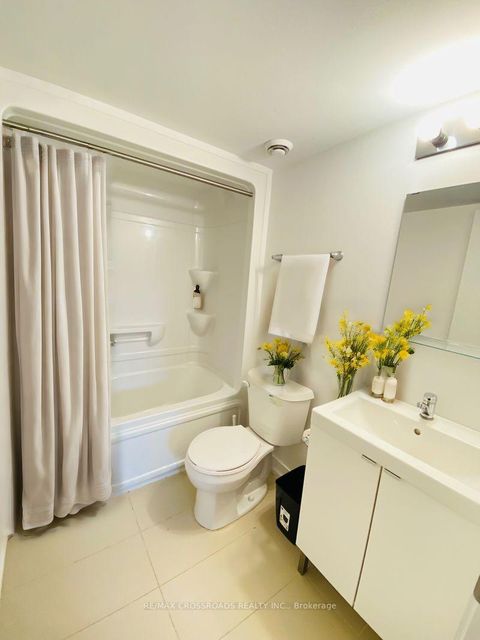 Photo 7 at 5 - 1720 Simcoe Street N, Samac, Oshawa