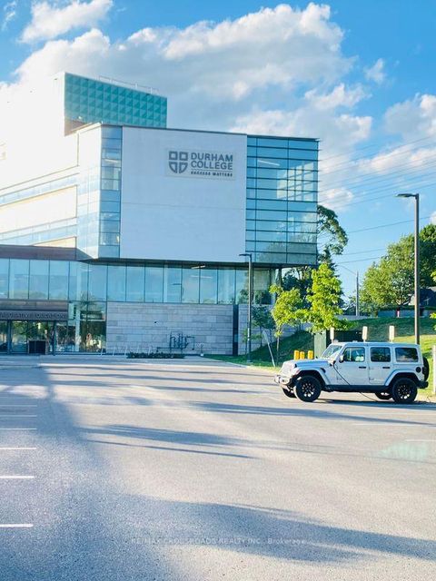 Photo 12 at 5 - 1720 Simcoe Street N, Samac, Oshawa