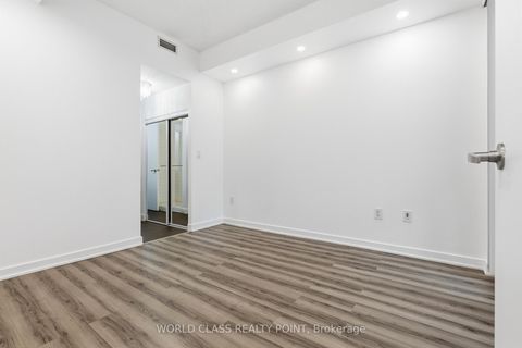 Photo 18 at 516 - 38 Dan Leckie Way, Waterfront Communities C1, Toronto