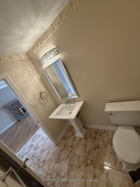 Photo 18 at 6 Carriage Lane, Branson, Toronto