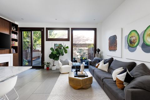 Photo 10 at 46 Mathersfield Drive, Moore Park, Toronto