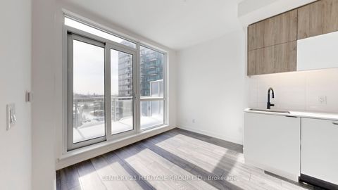 Photo 14 at 702 - 8888 YONGE Street, South Richvale, Richmond Hill