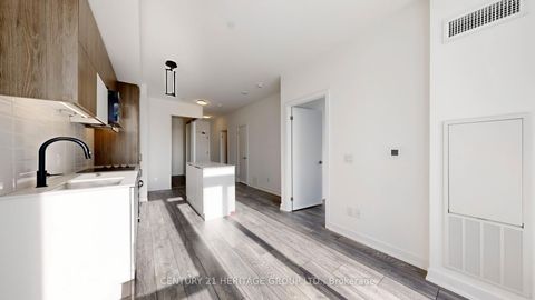 Photo 16 at 702 - 8888 YONGE Street, South Richvale, Richmond Hill